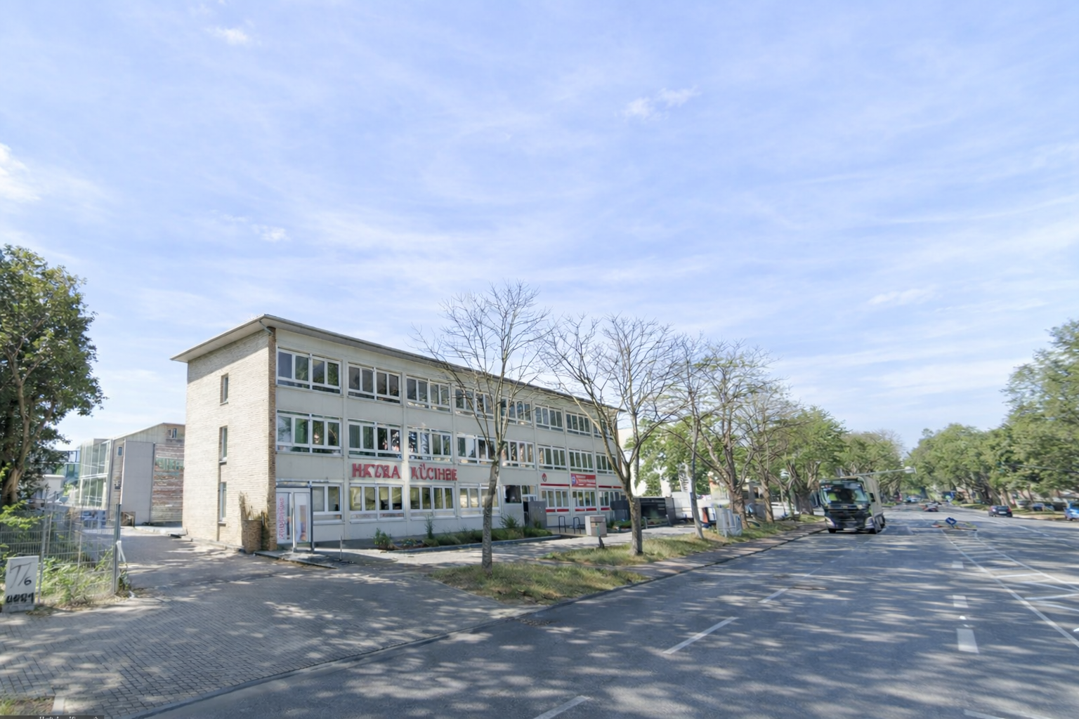 ChatGPT Image 1 يناير 2026، 02_00_48 م